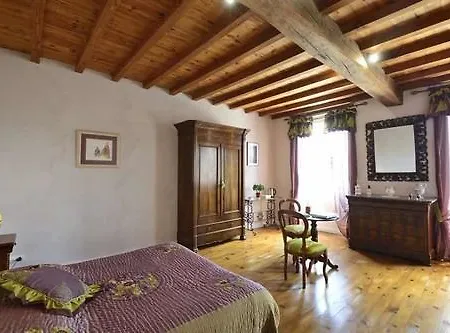 Oda ve Kahvaltı La Maison D'anais Vic-en-Bigorre