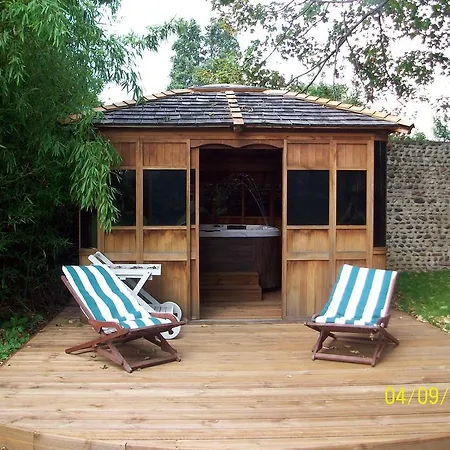 La Maison D'anais Bed & Breakfast