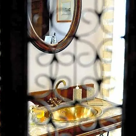 La Maison D'anais Panzió 3*